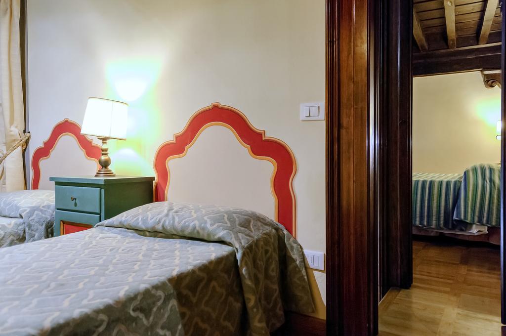 Corno Luxury Apartment Firenze Esterno foto