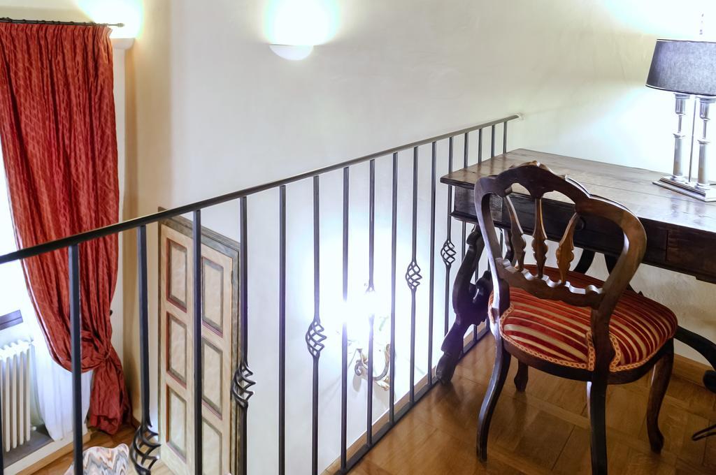 Corno Luxury Apartment Firenze Esterno foto